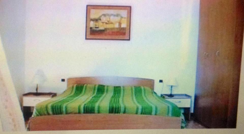 Residenza Via Roma 3 Villa La Maddalena  Bilik gambar
