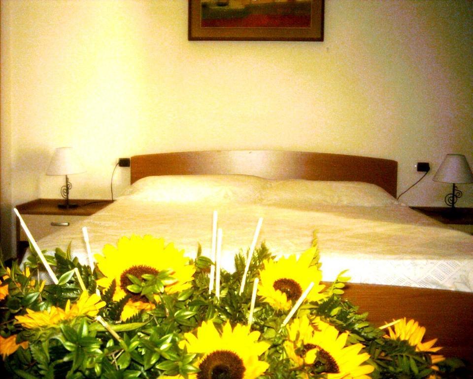 Residenza Via Roma 3 Villa La Maddalena  Luaran gambar