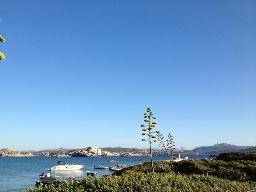 Residenza Via Roma 3 Villa La Maddalena  Bilik gambar